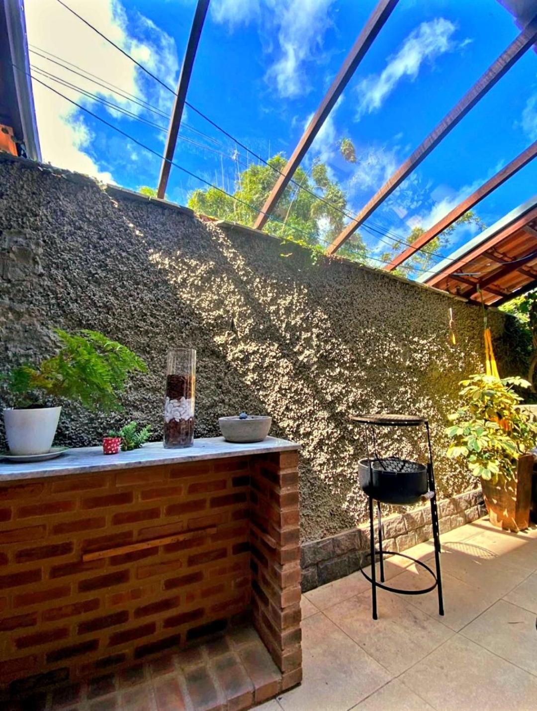 Recanto De Itaipava - Casa Com Forno De Pizza A Lenha, Churrasqueira, Pet Friendly, Equipada Para Ate 6 Pessoas, Em Meio A Natureza E Proxima Ao Centro Do Bairro Petrópolis Eksteriør billede