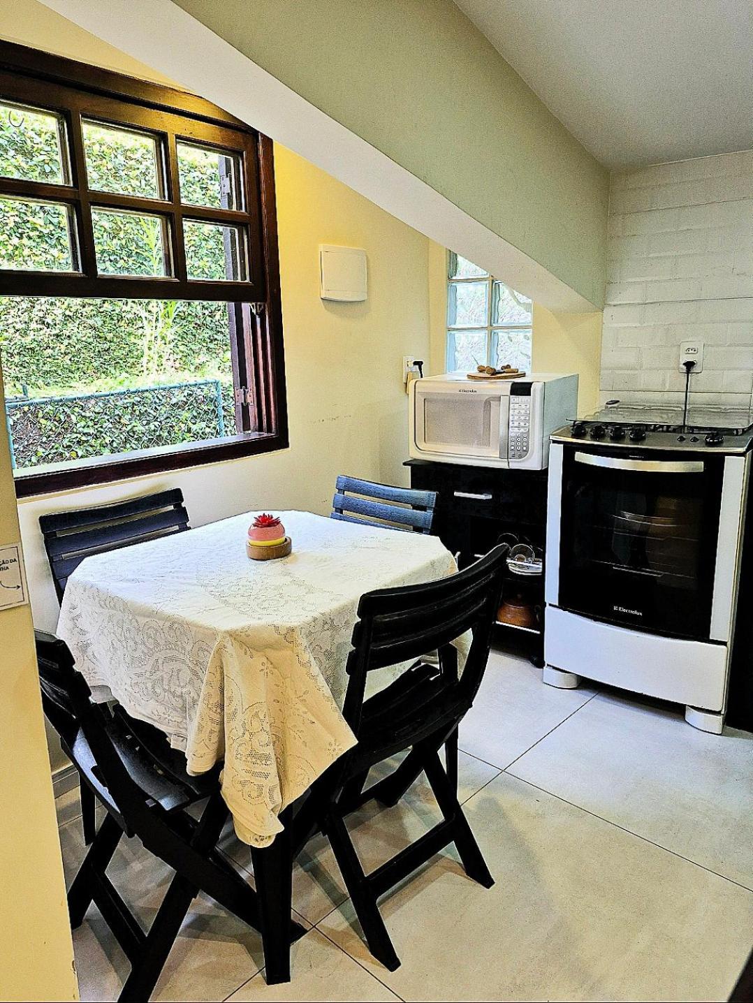 Recanto De Itaipava - Casa Com Forno De Pizza A Lenha, Churrasqueira, Pet Friendly, Equipada Para Ate 6 Pessoas, Em Meio A Natureza E Proxima Ao Centro Do Bairro Petrópolis Eksteriør billede